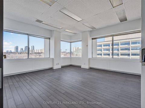 Photo 14 at 609 - 220 Duncan Mill Road, Windfields, Toronto