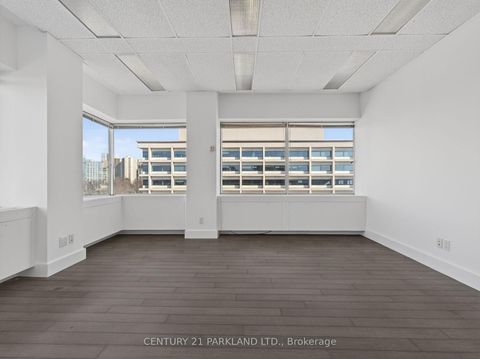 Photo 15 at 609 - 220 Duncan Mill Road, Windfields, Toronto