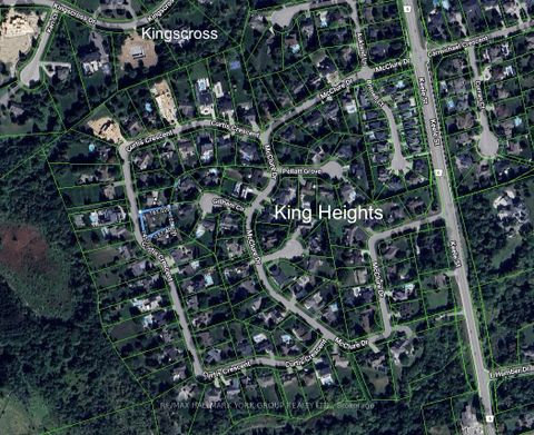 Photo 4 at 103 Curtis Crescent, King City, King