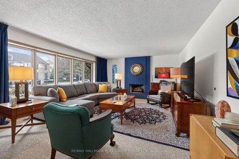 Photo 7 at 103 Curtis Crescent, King City, King