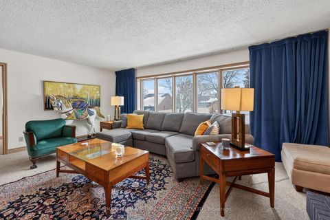 Photo 8 at 103 Curtis Crescent, King City, King