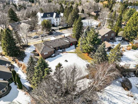 Photo 33 at 103 Curtis Crescent, King City, King