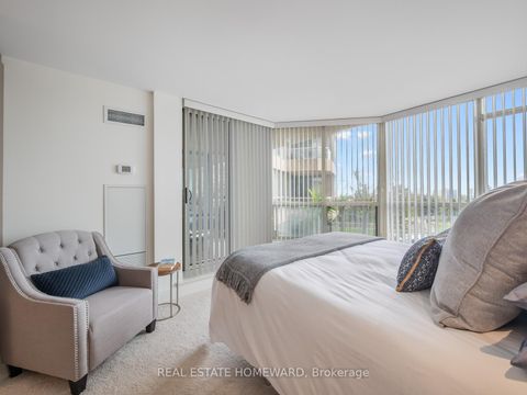 Photo 22 at 311 - 20 Guildwood Parkway, Guildwood, Toronto