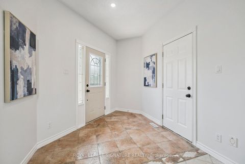 Photo 2 at 12 Mccullough Court, South Shore, Barrie