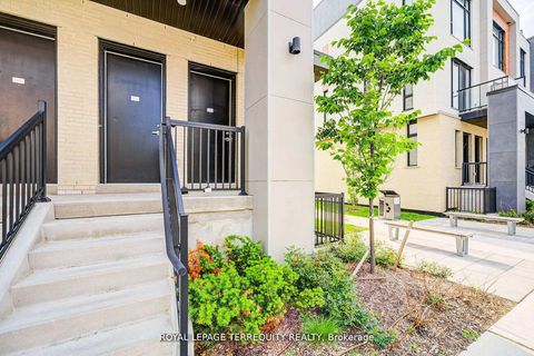 Photo 6 at 601 - 7 Steckley House Lane, Rural Richmond Hill, Richmond Hill