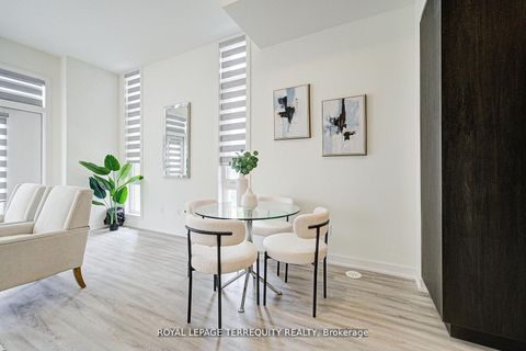 Photo 13 at 601 - 7 Steckley House Lane, Rural Richmond Hill, Richmond Hill