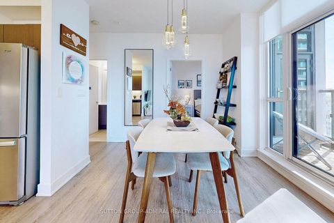 Photo 2 at 907 - 1486 Bathurst Street, Cedarvale, Toronto