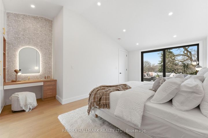 Photo 25 at 290 Waverley Road, The Beaches, Toronto