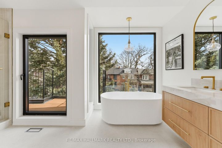 Photo 27 at 290 Waverley Road, The Beaches, Toronto