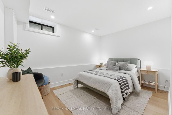 Photo 35 at 290 Waverley Road, The Beaches, Toronto