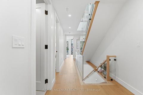 Photo 14 at 290 Waverley Road, The Beaches, Toronto