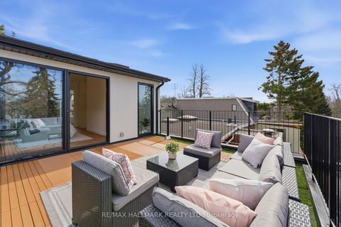 Photo 30 at 290 Waverley Road, The Beaches, Toronto