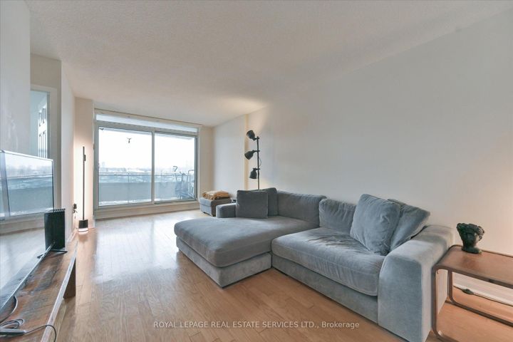 Photo 8 at 801 - 355 Rathburn Road E, Rathwood, Mississauga