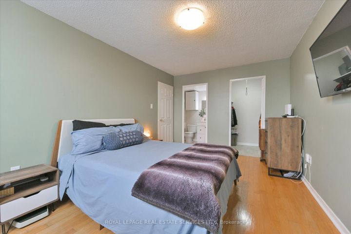 Photo 20 at 801 - 355 Rathburn Road E, Rathwood, Mississauga