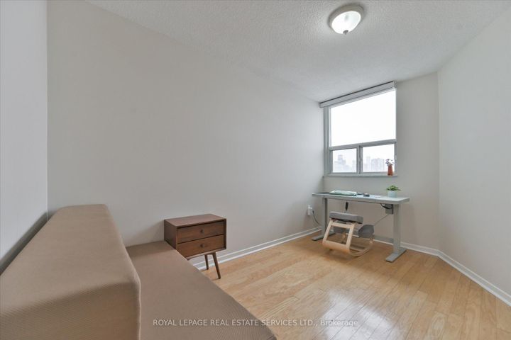 Photo 23 at 801 - 355 Rathburn Road E, Rathwood, Mississauga