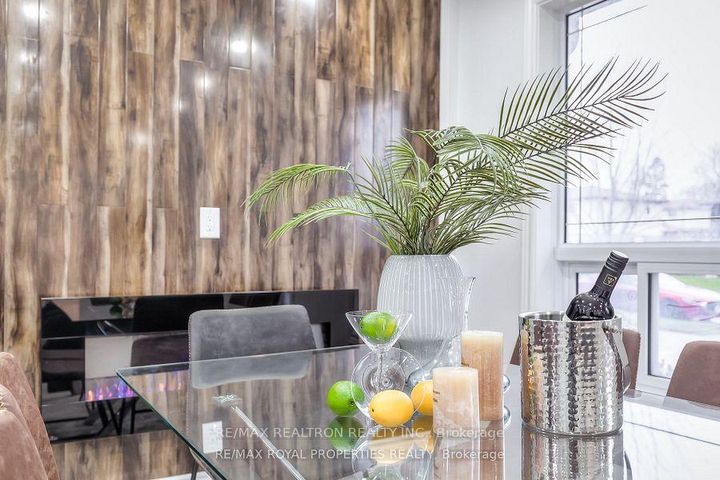 Photo 20 at 802 Modlin Road, Bay Ridges, Pickering