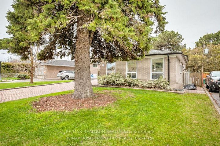 Photo 36 at 802 Modlin Road, Bay Ridges, Pickering