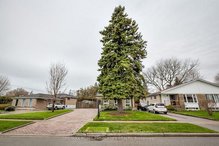Photo 37 at 802 Modlin Road, Bay Ridges, Pickering