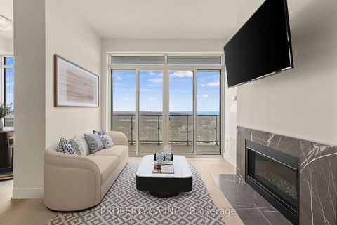 Photo 2 at 6108 - 7 Grenville Street, Bay Street Corridor, Toronto