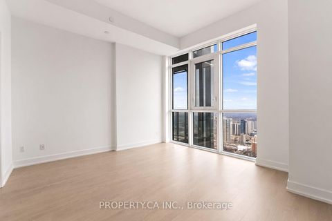 Photo 5 at 6108 - 7 Grenville Street, Bay Street Corridor, Toronto