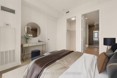 Photo 7 at 6108 - 7 Grenville Street, Bay Street Corridor, Toronto