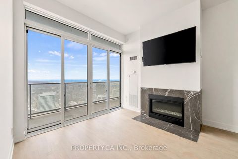 Photo 15 at 6108 - 7 Grenville Street, Bay Street Corridor, Toronto