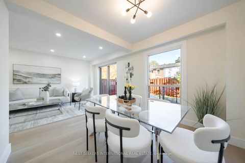 Photo 5 at 23 - 3430 Brandon Gate Drive, Malton, Mississauga