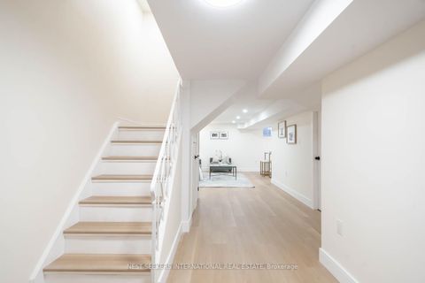 Photo 21 at 23 - 3430 Brandon Gate Drive, Malton, Mississauga