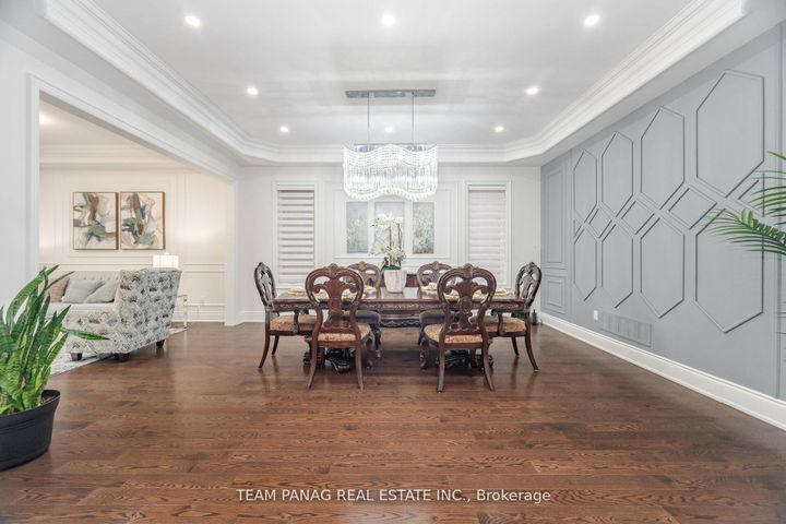 Photo 8 at 26 Snaresbrook Crescent, Toronto Gore Rural Estate, Brampton