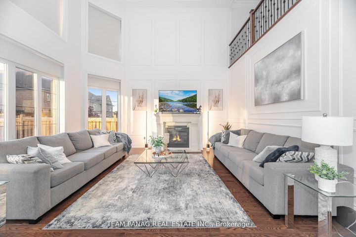 Photo 15 at 26 Snaresbrook Crescent, Toronto Gore Rural Estate, Brampton