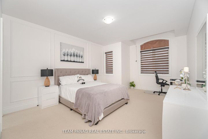 Photo 32 at 26 Snaresbrook Crescent, Toronto Gore Rural Estate, Brampton