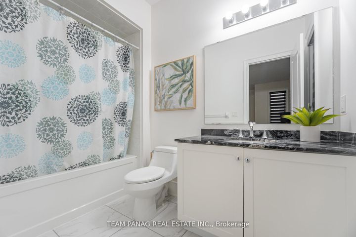 Photo 35 at 26 Snaresbrook Crescent, Toronto Gore Rural Estate, Brampton