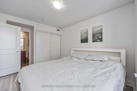 Photo 16 at 212 - 372 Highway 7 Road E, Doncrest, Richmond Hill