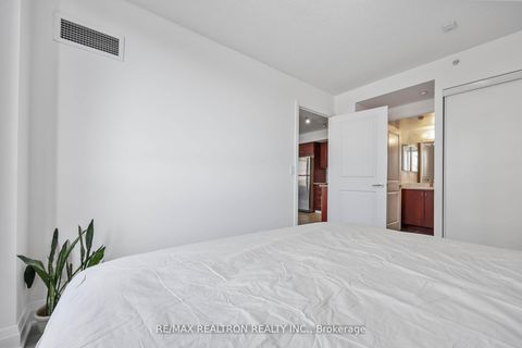 Photo 17 at 212 - 372 Highway 7 Road E, Doncrest, Richmond Hill