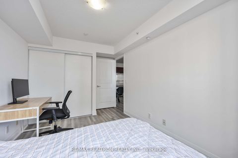 Photo 21 at 212 - 372 Highway 7 Road E, Doncrest, Richmond Hill