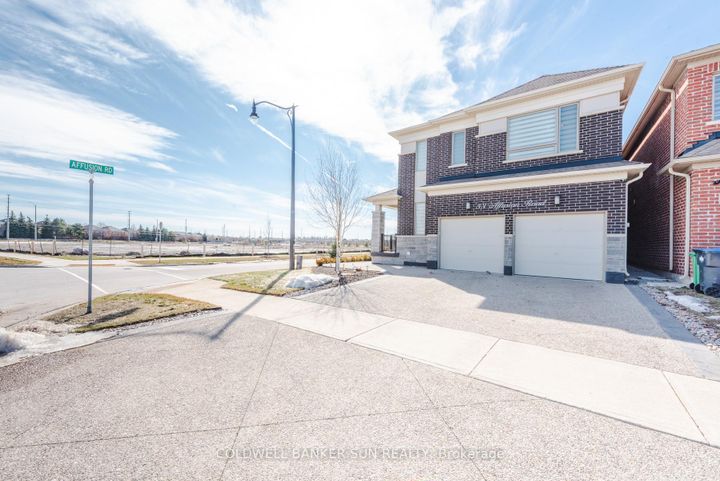 Photo 6 at 53 Affusion Road, Northwest Brampton, Brampton