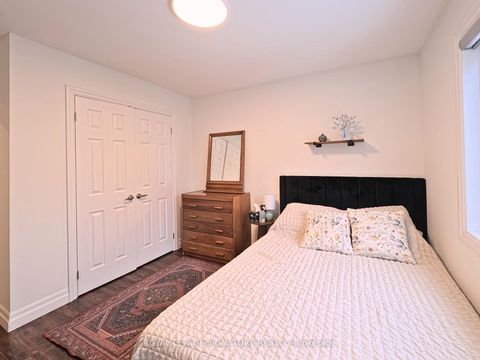 Photo 17 at 94 Meighen Avenue, Parkview, Toronto