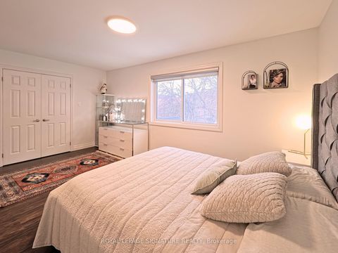 Photo 18 at 94 Meighen Avenue, Parkview, Toronto