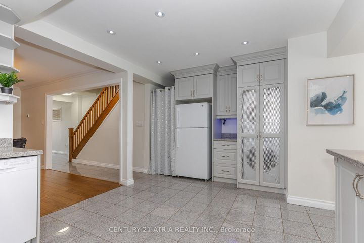 Photo 13 at 323 Lauder Avenue, Oakwood Village, Toronto