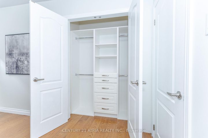 Photo 25 at 323 Lauder Avenue, Oakwood Village, Toronto