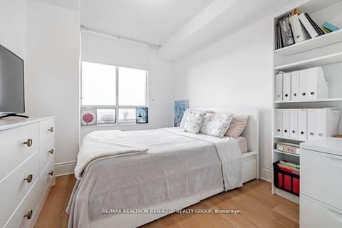 Photo 12 at 2324 - 80 Harrison garden Boulevard, Willowdale East, Toronto