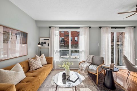 Photo 2 at 568 Walpole Crescent, Wyndham, Newmarket