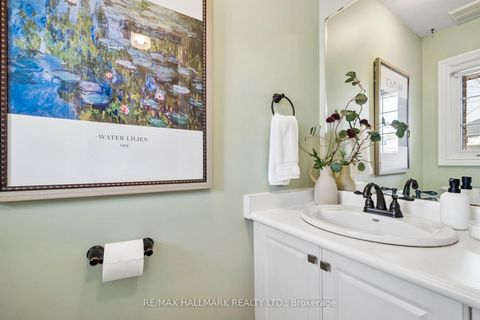 Photo 8 at 568 Walpole Crescent, Wyndham, Newmarket