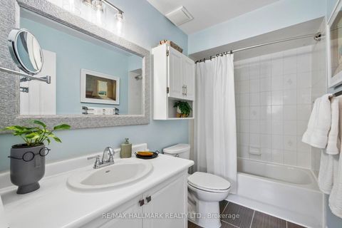 Photo 16 at 568 Walpole Crescent, Wyndham, Newmarket