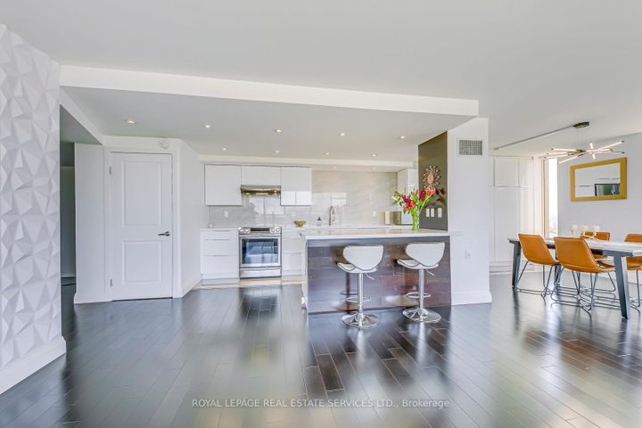 Photo 11 at 1607 - 2045 Lake Shore Boulevard W, Mimico, Toronto