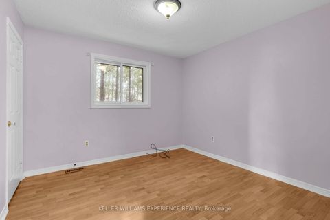 Photo 13 at 2 Heritage Road, Cookstown, Innisfil