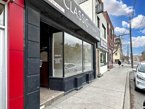 Photo 2 at 1556 Avenue Road, Nortown, Toronto