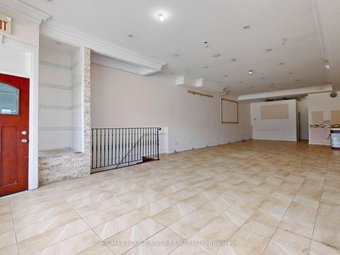 Photo 9 at 1556 Avenue Road, Nortown, Toronto