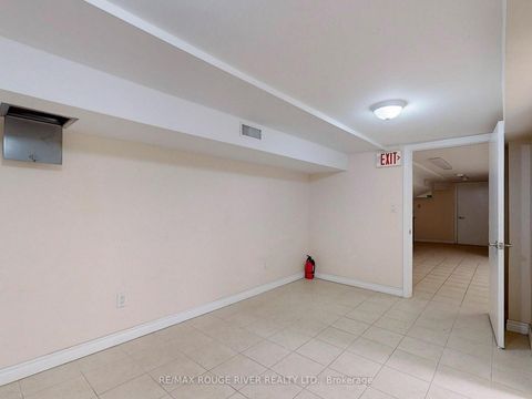 Photo 19 at 1556 Avenue Road, Nortown, Toronto