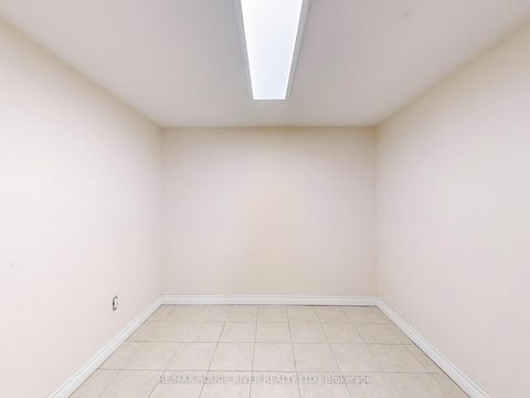 Photo 21 at 1556 Avenue Road, Nortown, Toronto